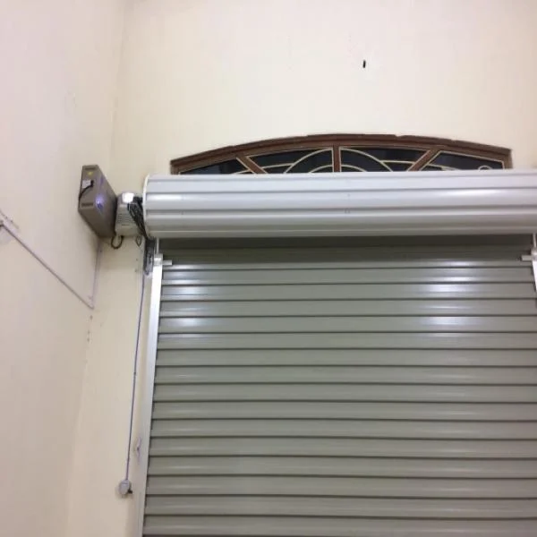 cua-cuon-tam-lien-austdoor-series-3-tm-l1854-1