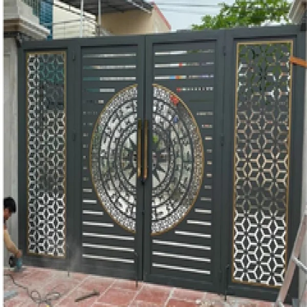 mau-cua-cong-sat-cnc-trong-dong-3
